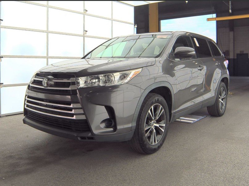 2019 Toyota Highlander for sale in Gainesville FL 32609 by Veneauto Cars